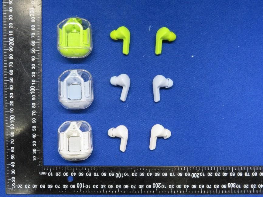 Truly Wireless Earbuds - FCC ID 2BLCF-HHWL-C02 - Shenzhen Pipijia technology Co., LTD