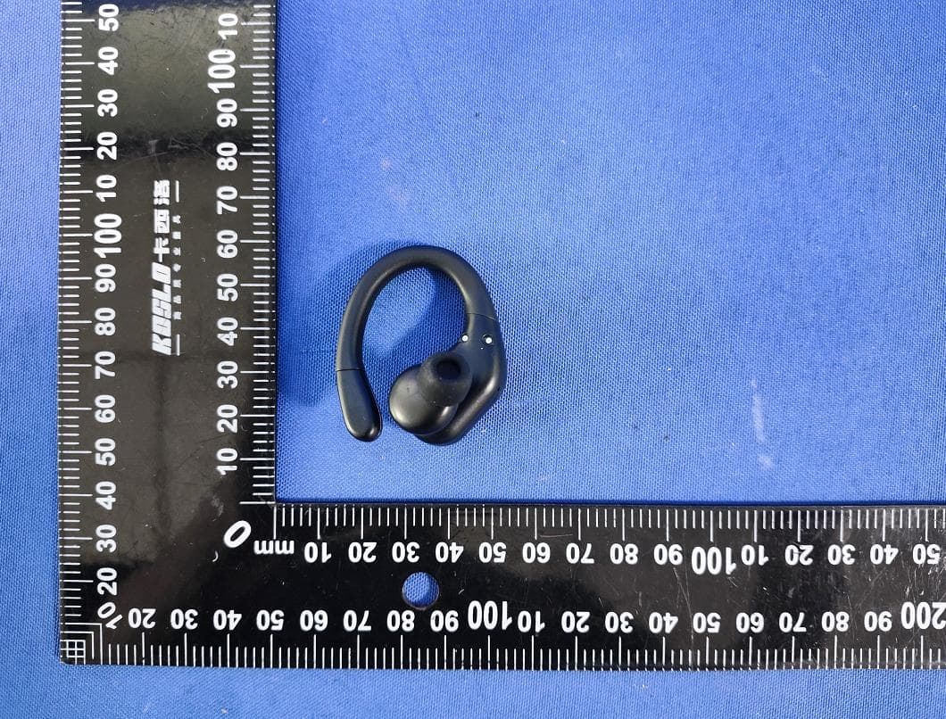 Bluetooth headphones - FCC ID 2BLP4-K130 - Shenzhen Yikexin Electronics Co., Ltd.