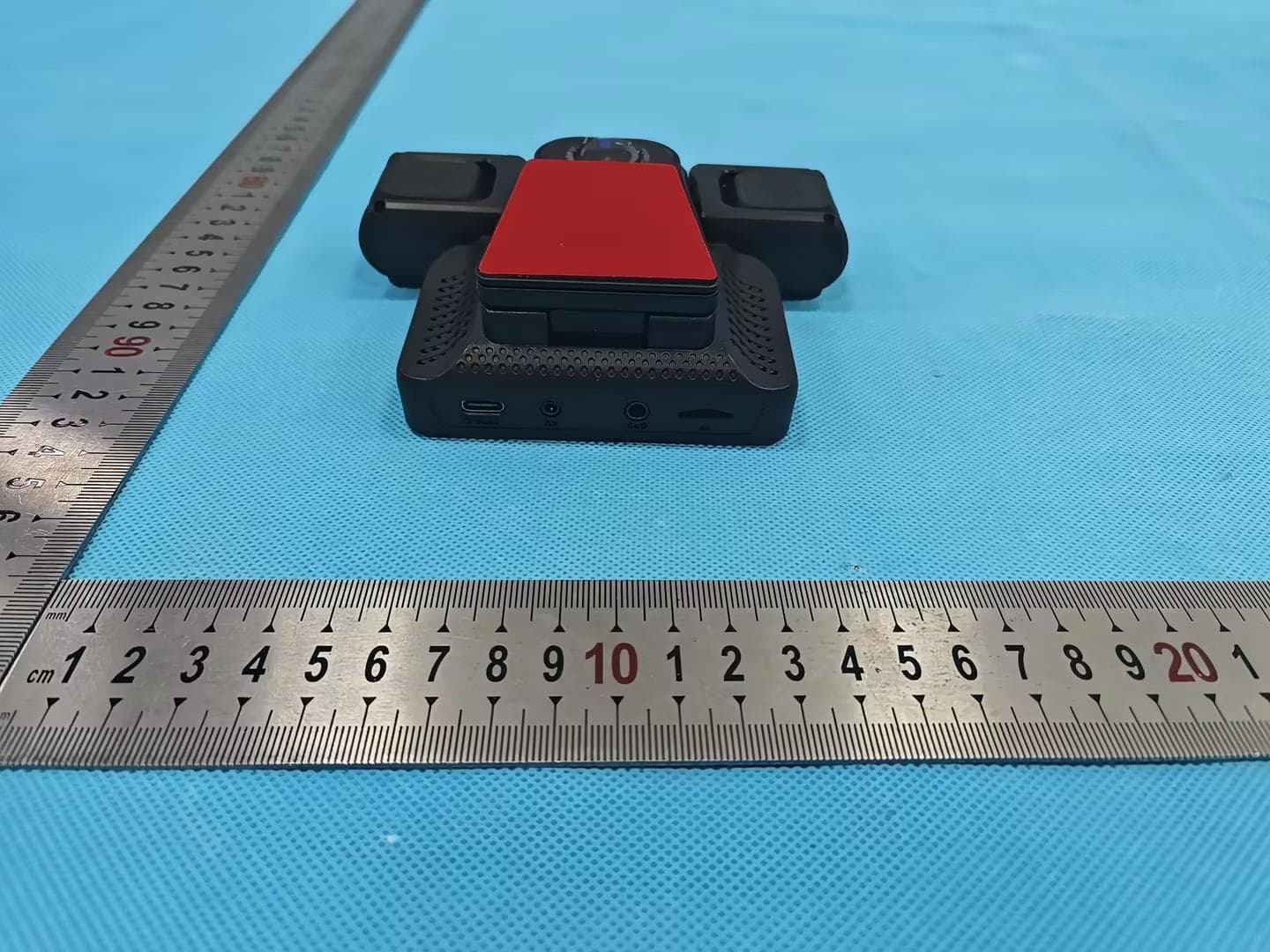 automobile data recorder - FCC ID 2BM2F-XC406 - Dongguan Alaike Electronics Co., LTD