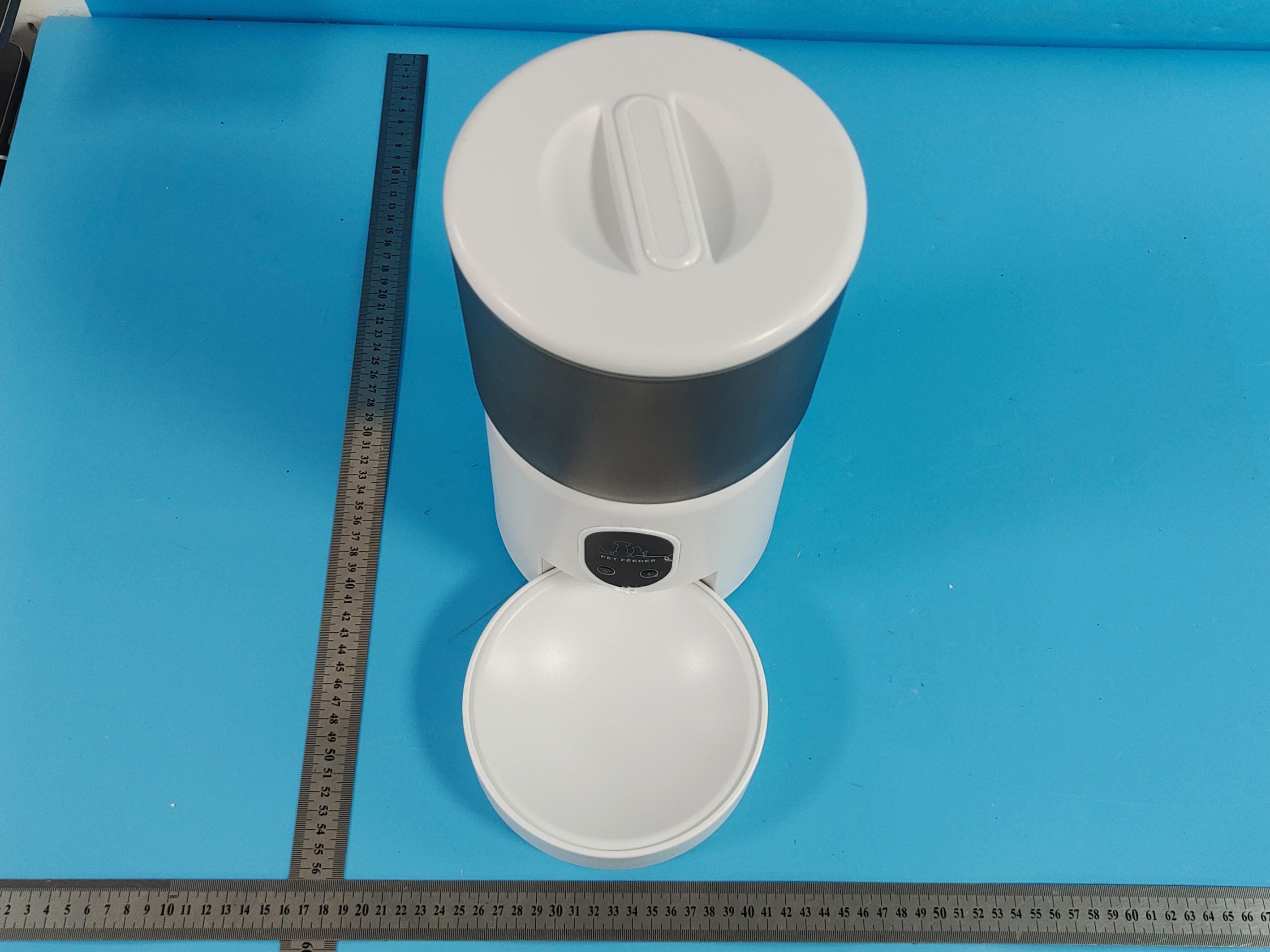 Intelligent pet feeder - FCC ID 2BM8J-LB-WS11 - Yongkang Leban Pet Products Co., Ltd