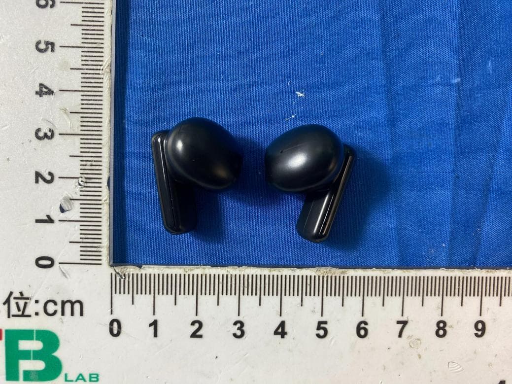 Star Wars Collection TWS Wireless Earphones - FCC ID 2BMAC-XM190 - Shantou Sibyl Electronics Co.,Ltd.