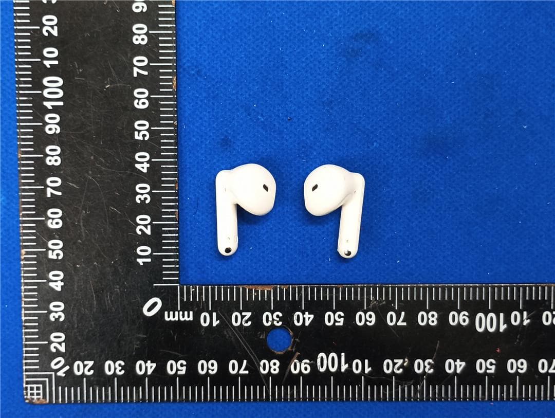wireless headset - FCC ID 2BMVL-TAT1220 - Nanjing Qijun Digital Technology Co., Ltd