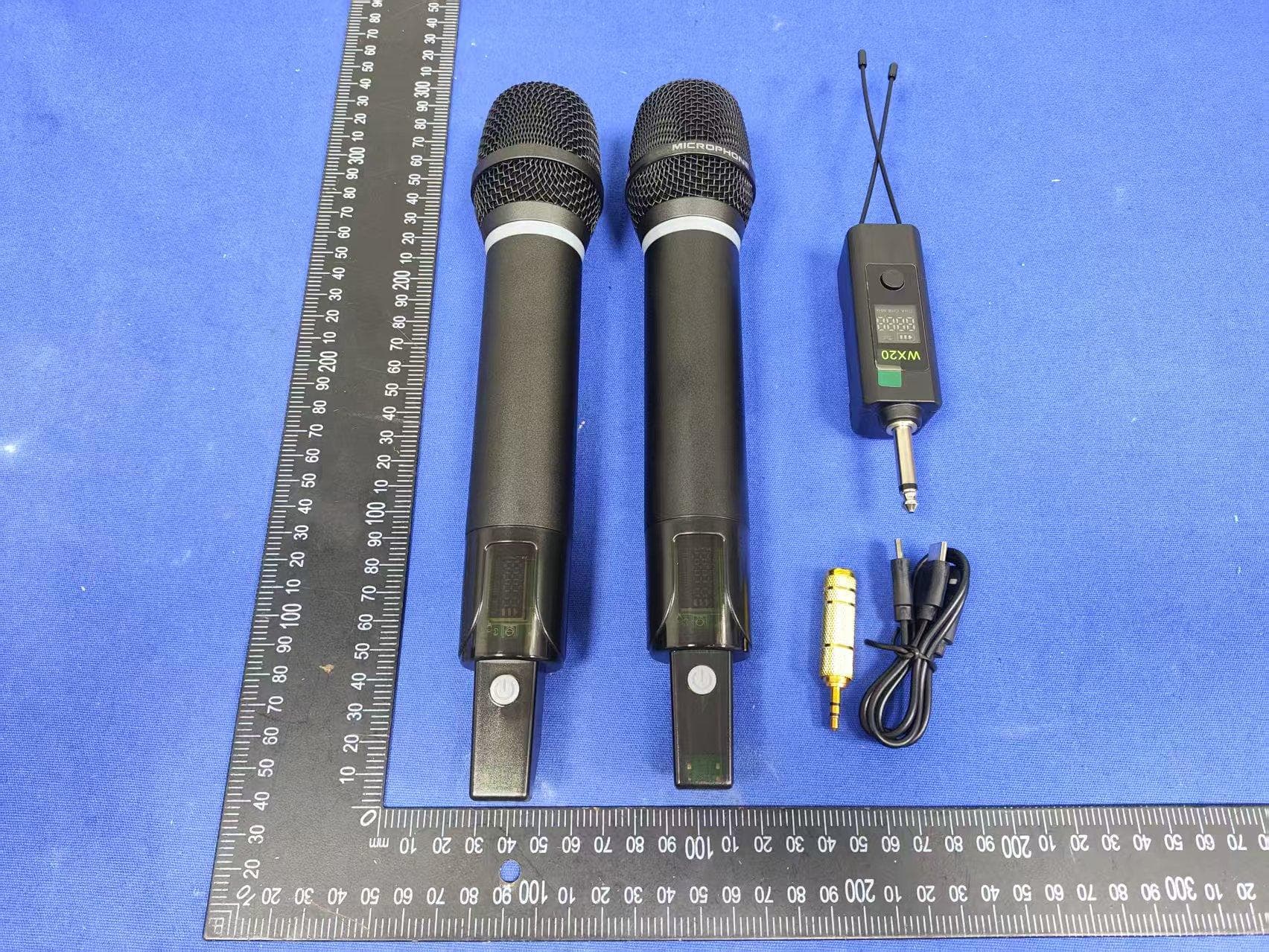 Wireless microphone - FCC ID 2BO4Z-WX20 - Enping Zhongxinhe Technology Co., Ltd