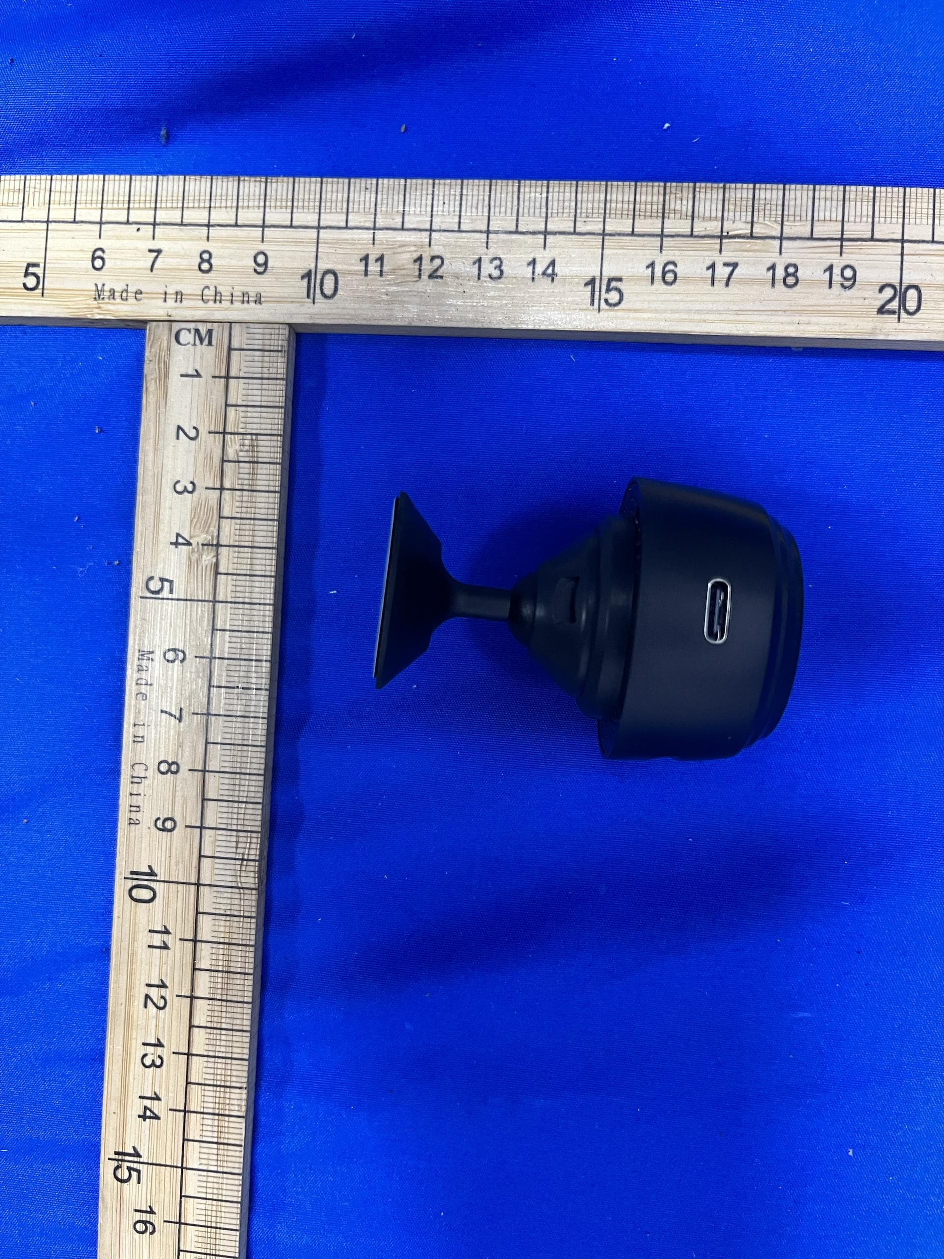 Wireless camera - FCC ID 2BP56-A9 - Dongguan Three Fireflies Trading Co., Ltd.