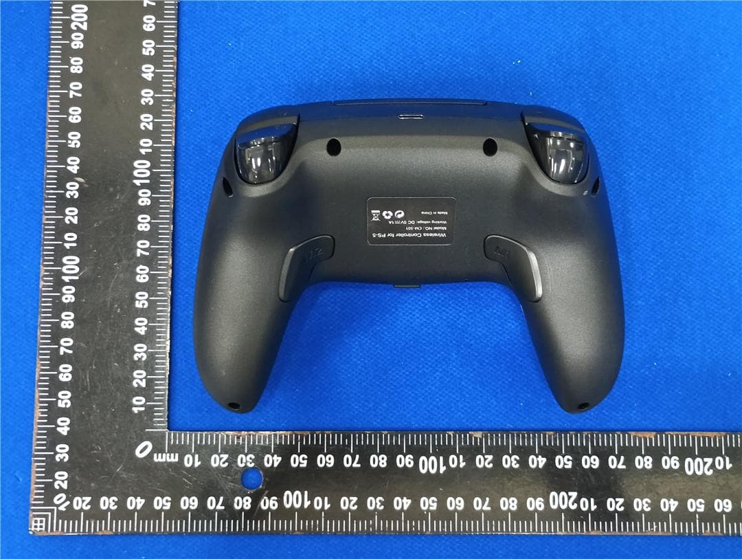 Wireless Controller - FCC ID 2BQHB-CM-501 - Dongguan Bolaiyuan Electronic Technology Co., LTD