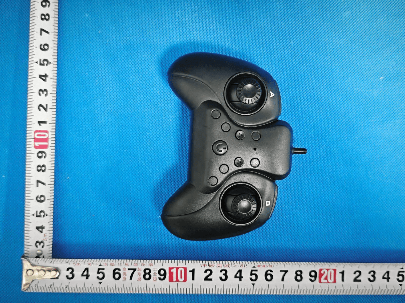 Remote control toy car - FCC ID 2BQZP-HBD88-P83A - Hongbaoda Science and Education Culture Co., Ltd., Chenghai Dist., Shantou City