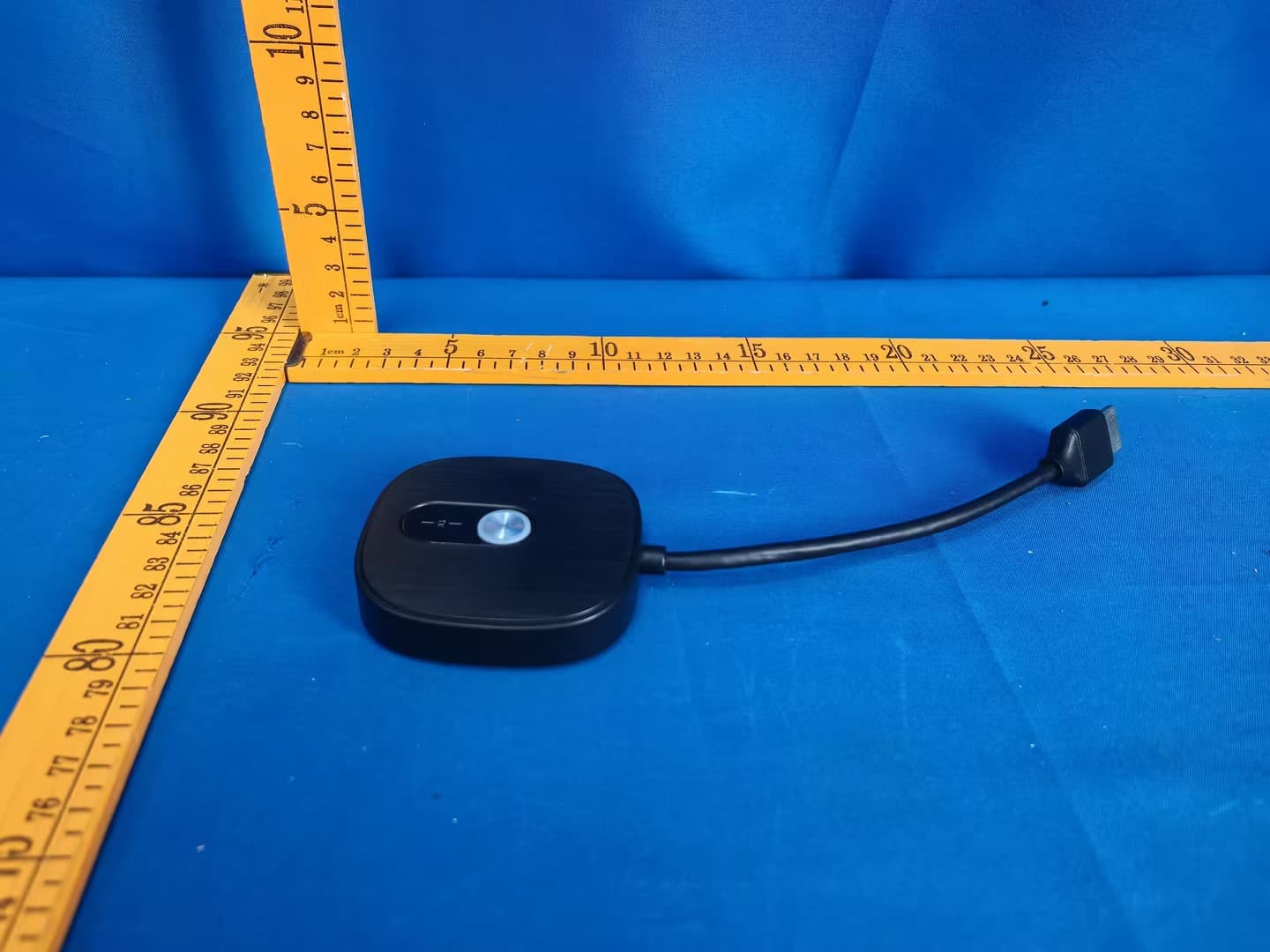 Wireless 1080p HDMI Transmitter with Dual Receivers (TX) - FCC ID 2BRD6-V1711AT - Tech-Top Technology Limited