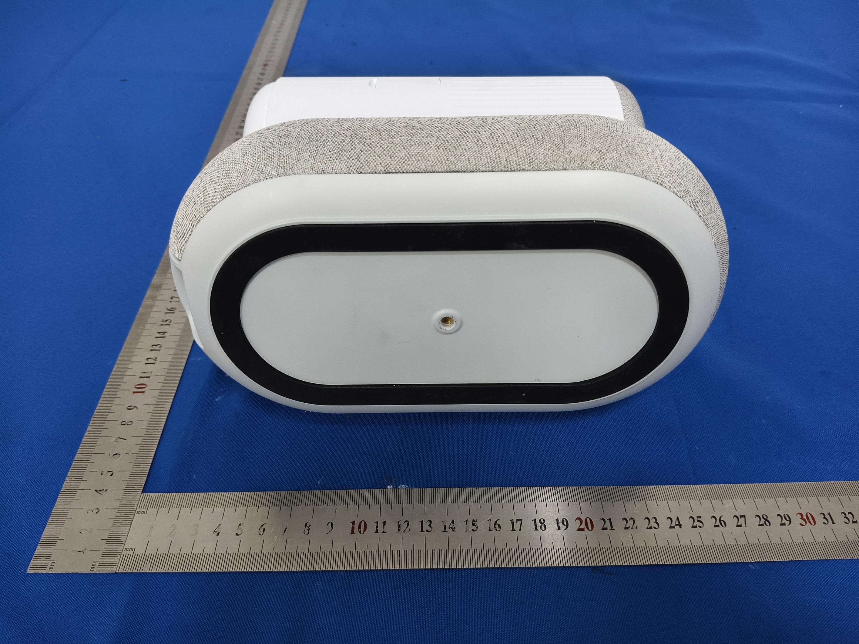 Veho Quda Titan Pro Projector - FCC ID 2BRDS-VPJ-004-TP - Veho Uk Ltd