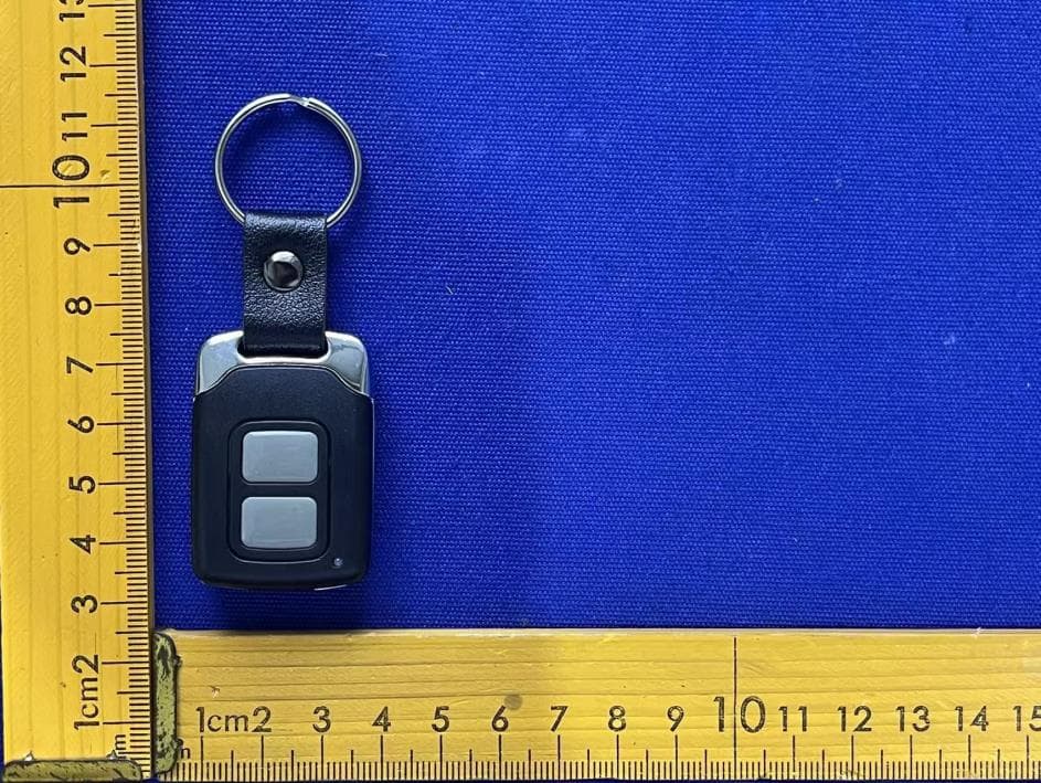 Remote Control Transmitter - FCC ID 2BS5P-SYHBK18 - Xiamen October Red Industry and Trade Co., Ltd.