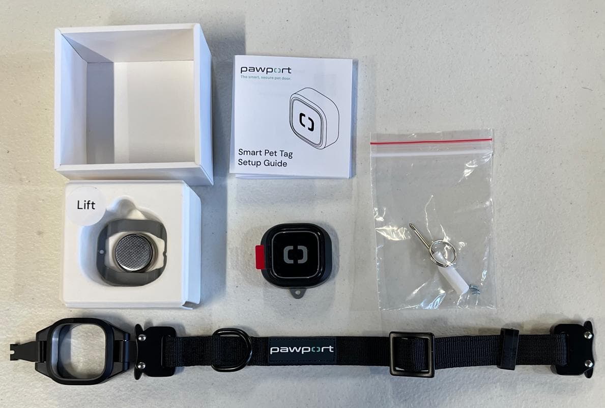 Smart Pet Tag - A tag worn on a pets collar to communicate presence and distance to a Smart Pet Door via UWB technology - FCC ID 2BSOT-SPT107 - Smartec Products, LLC