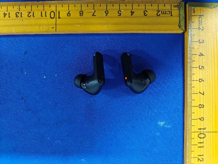 Wireless Earphone - FCC ID 2BSW8-AIRBUDS16 - HONG KONG LELEGAO TECHNOLOGY CO.,LIMITED