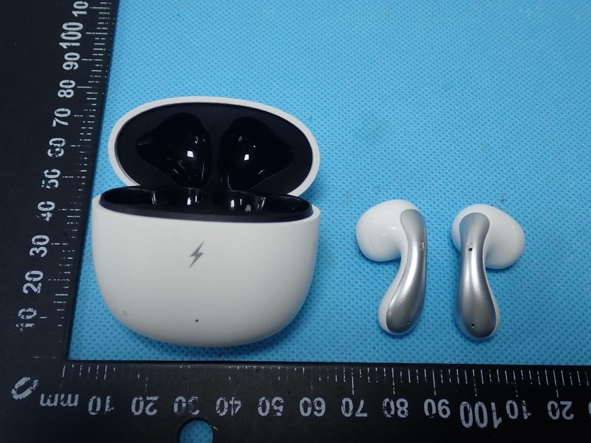 True Wireless Earbuds - FCC ID 2BT26-AEROLITE - Shenzhen Xingyi Electronic Materials Co., Ltd.