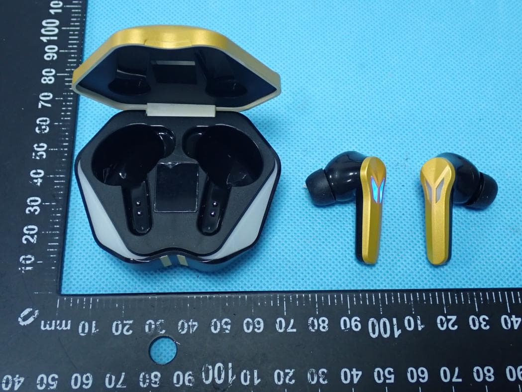 True Wireless Earbuds - FCC ID 2BT26-AEROSHADOW - Shenzhen Xingyi Electronic Materials Co., Ltd.