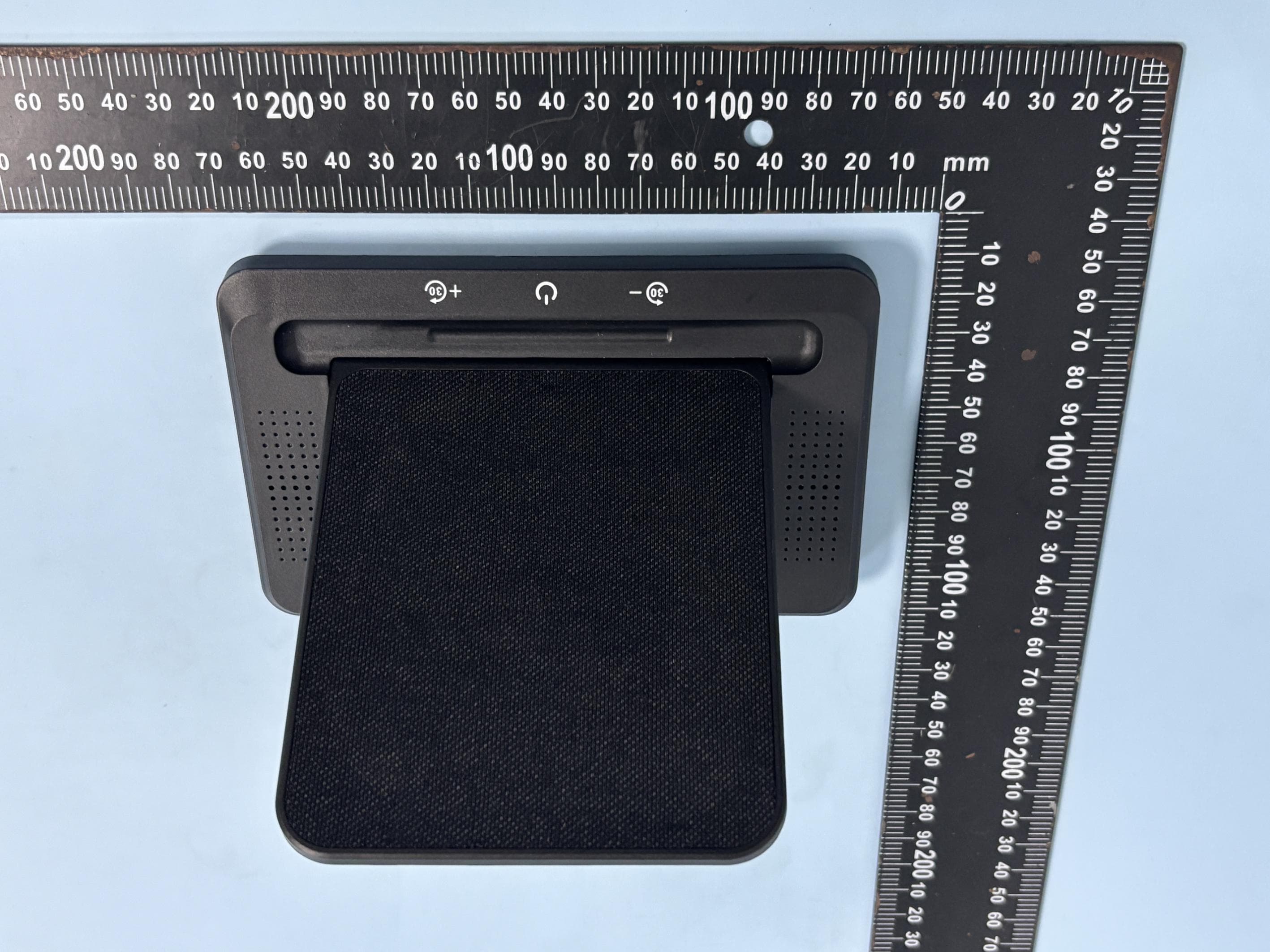 Audible Book Speaker with Wireless Charging Dock - FCC ID 2BT55-PWRUP - Dongguan Xinhuixiang Trading Co., Ltd.