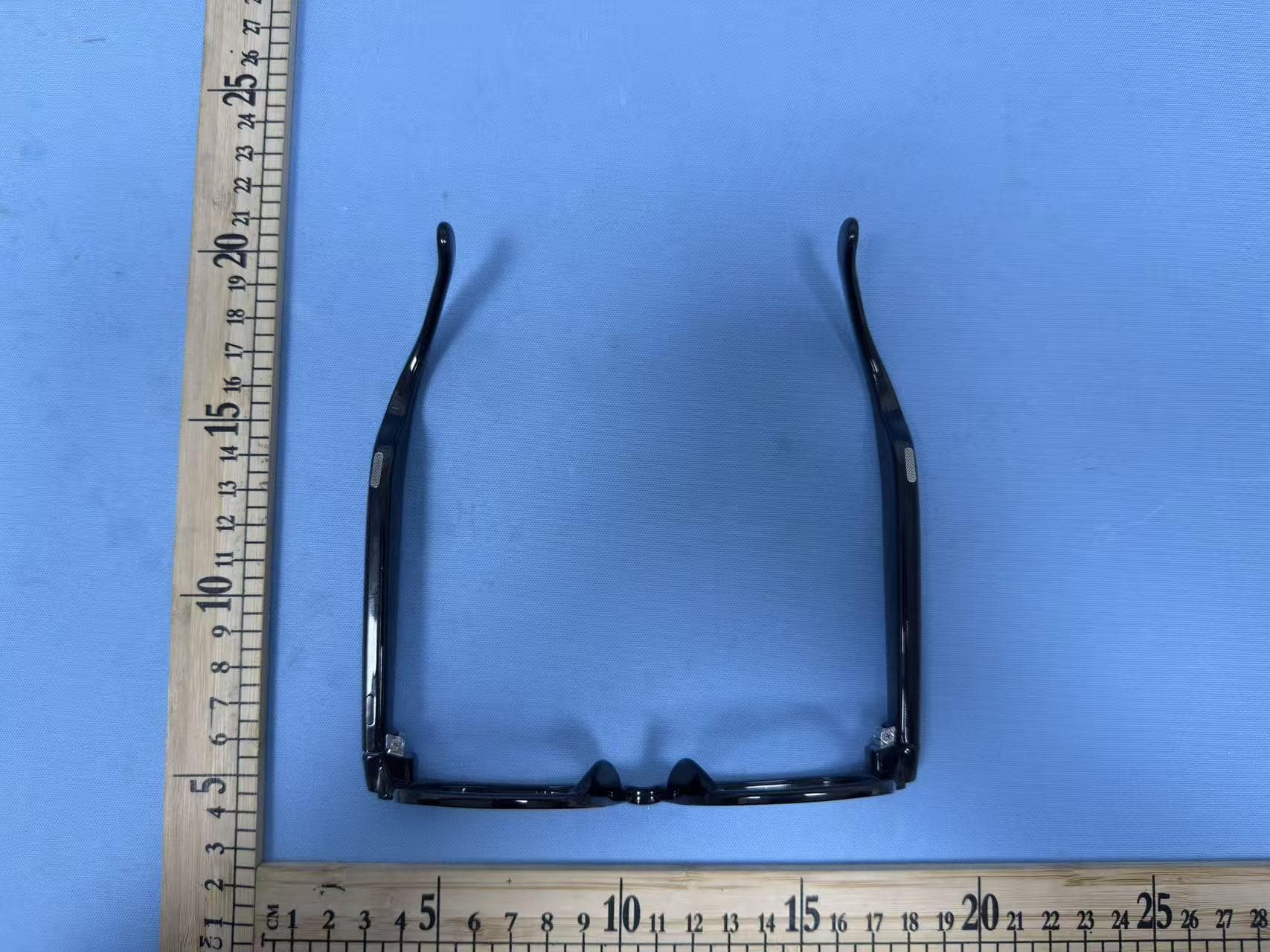 Bluetooth glasses - FCC ID 2BTA7-HQ508C - Dongguan Honger Electronic Technology CO.,Ltd