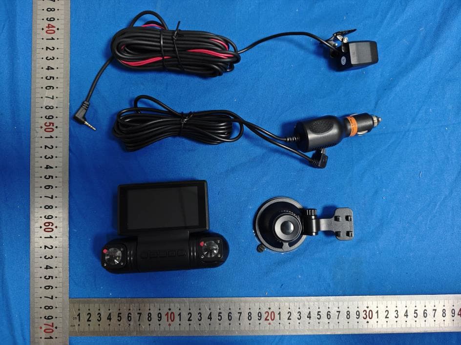 Dashboard Camera - FCC ID 2BTE2-S23Q - Shenzhen Deruogu Technology Co., Ltd.