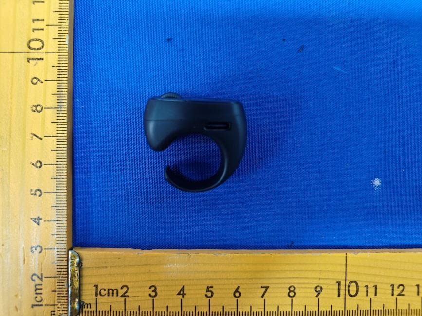 Mobile phone bluetooth Ring remote control - FCC ID 2BTEH-JX-11 - Dongguan Xincheng Electronic Technology Co., LTD