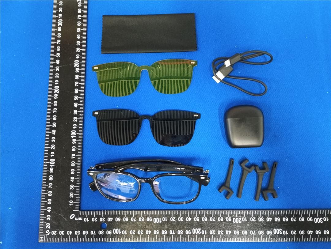 Smart Audio Glasses - FCC ID 2BTPF-TX06C3 - Shenzhen Geque Technology Co., LTD.