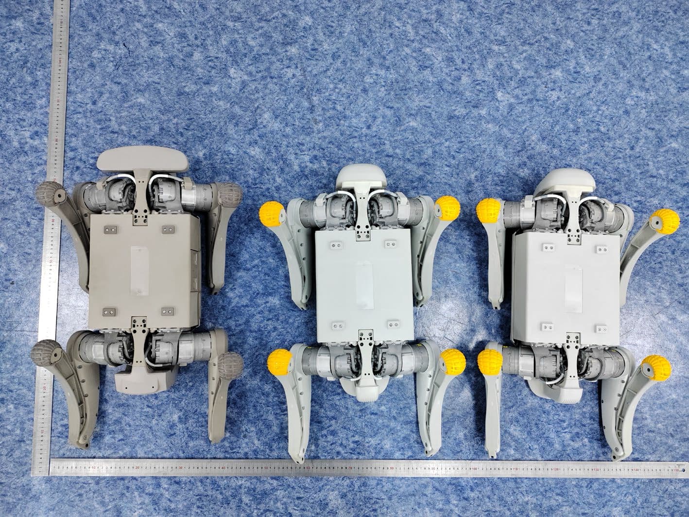 Quadruped Robot - FCC ID 2BTPT-ZYCXD105U - AgiBot Innovation(Shanghai) Technology Co.,Ltd.