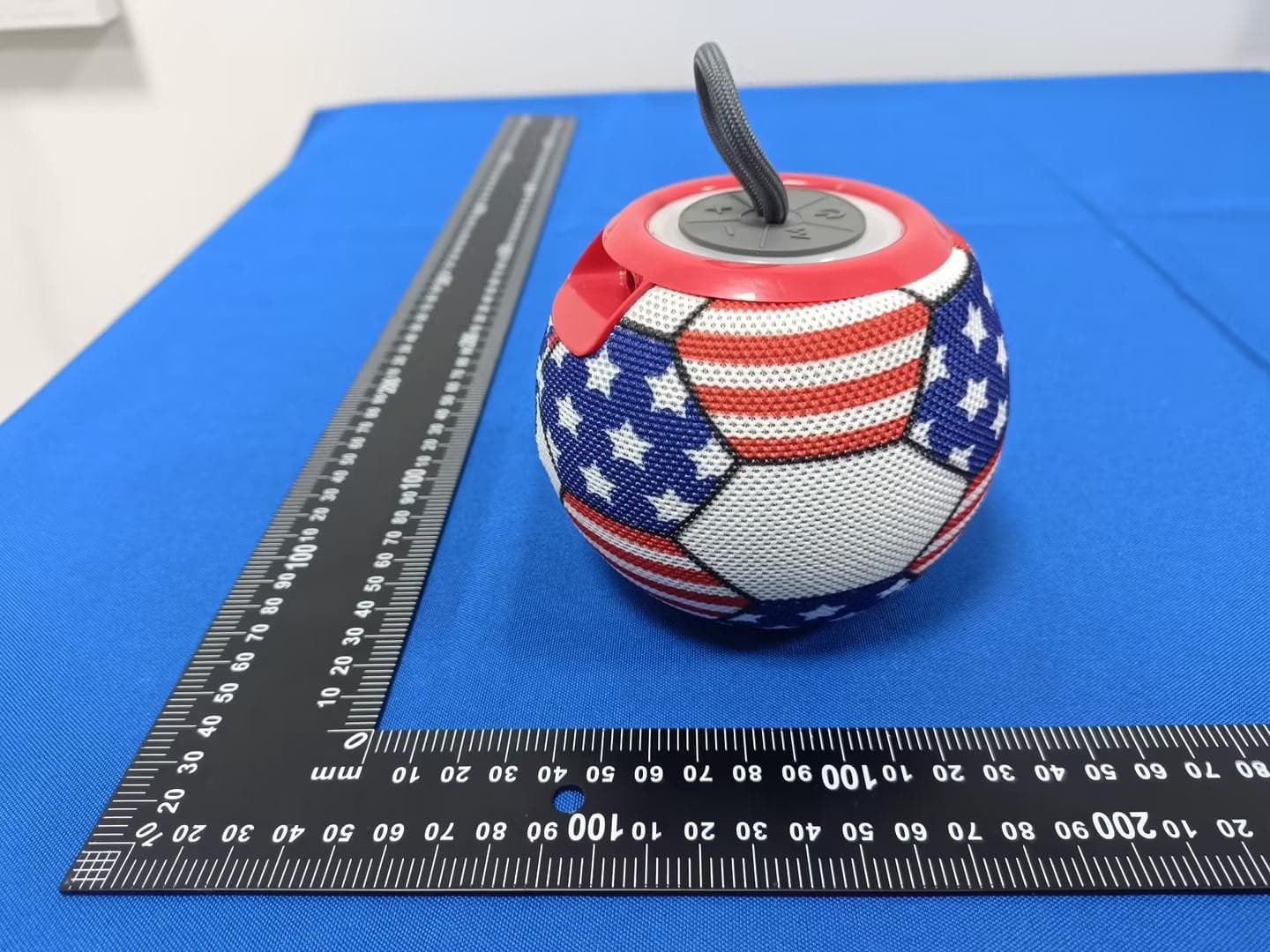 SOCCER BEATS RECHARGEABLE LED SPEAKER - FCC ID 2BTUZ-MG045 - NINGBO MASCUGE IMPORT AND EXPORT CO.,LTD