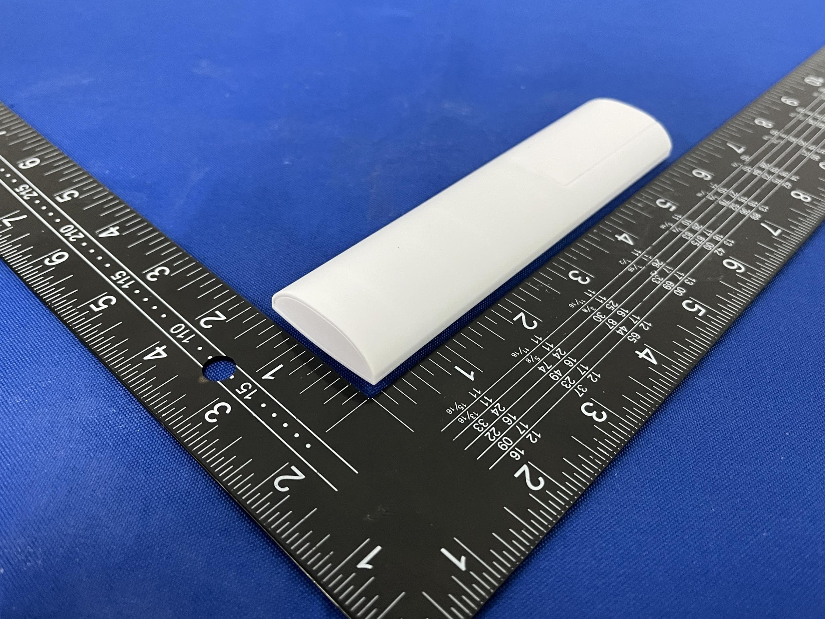 2.4G remote - FCC ID 2BTZB-XSK9765 - Guangdong Hongshuo Lighting Technology Co., Ltd.