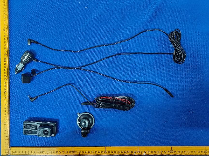 Dash Cam - FCC ID 2BTZS-Q302 - Shenzhenkairuilongkeji Co., Ltd.