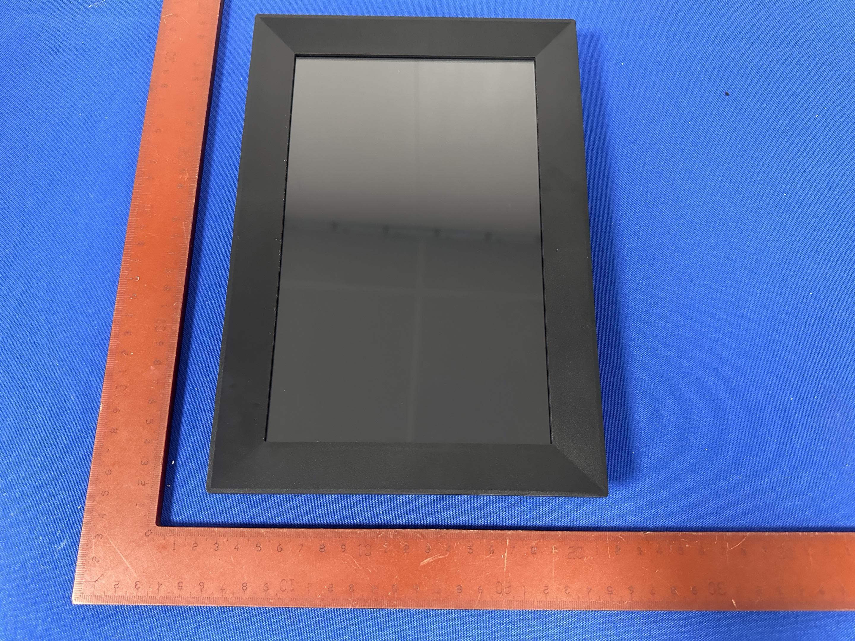 WIFI PHOTO FRAME - FCC ID 2BU3WXCLT-1010 - SHENZHEN XINCHUANG LANTENG ELECTRONIC TECHNOLOGY CO.,LTD