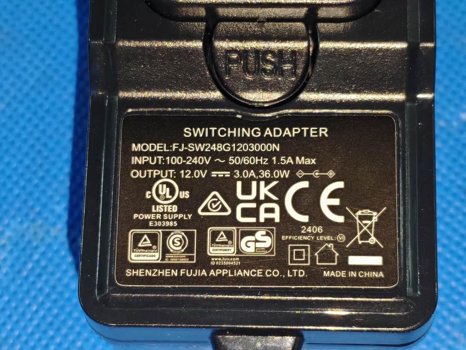 15.6 PC Tablet - FCC ID 2BUF8-F15 - SHENZHEN GOLE INTELLIGENT EQUIPMENT CO., LTD