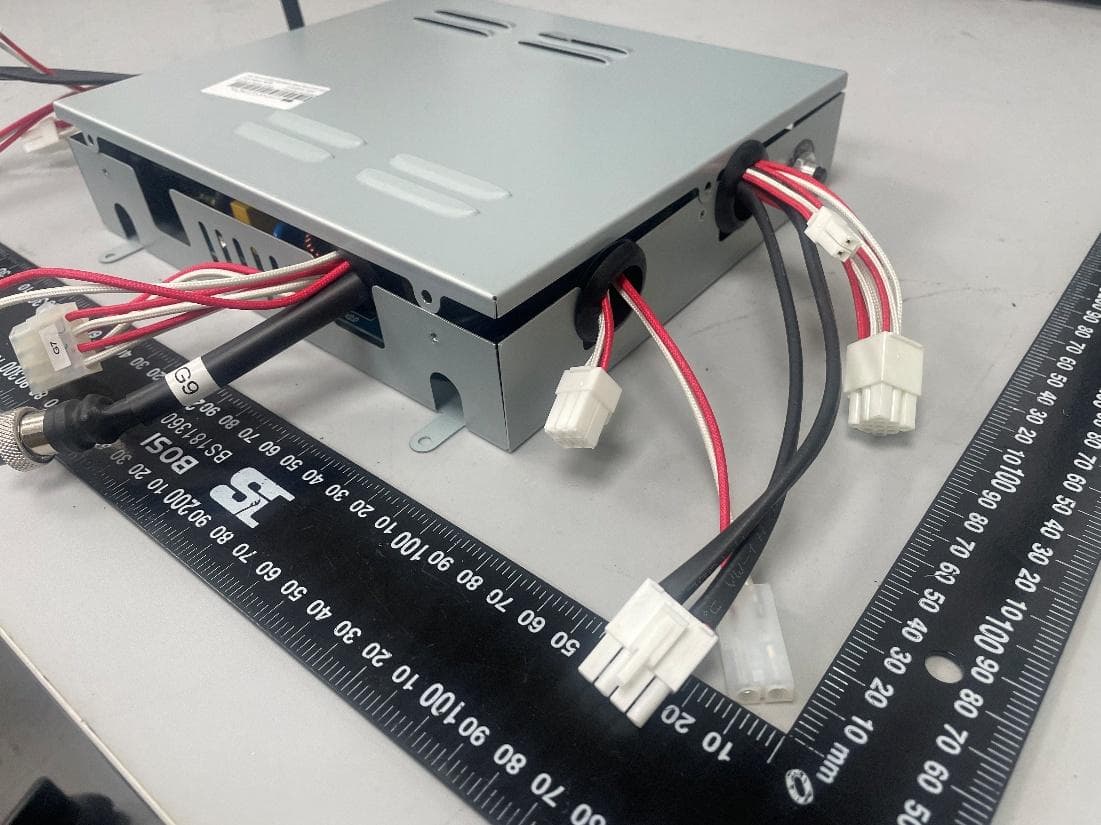 Amplify power box subassembly - FCC ID 2BUHI-APB01 - SUNLIGHTEN, INC.
