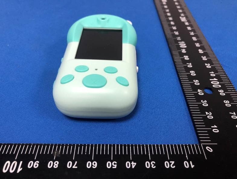 Kids Video Walkie Talkie/Children Video Walkie Talkie/Children Video Two Way Radio - FCC ID 2BUJV-D100 - Shenzhenshi Xingyi Technology Co., Ltd.