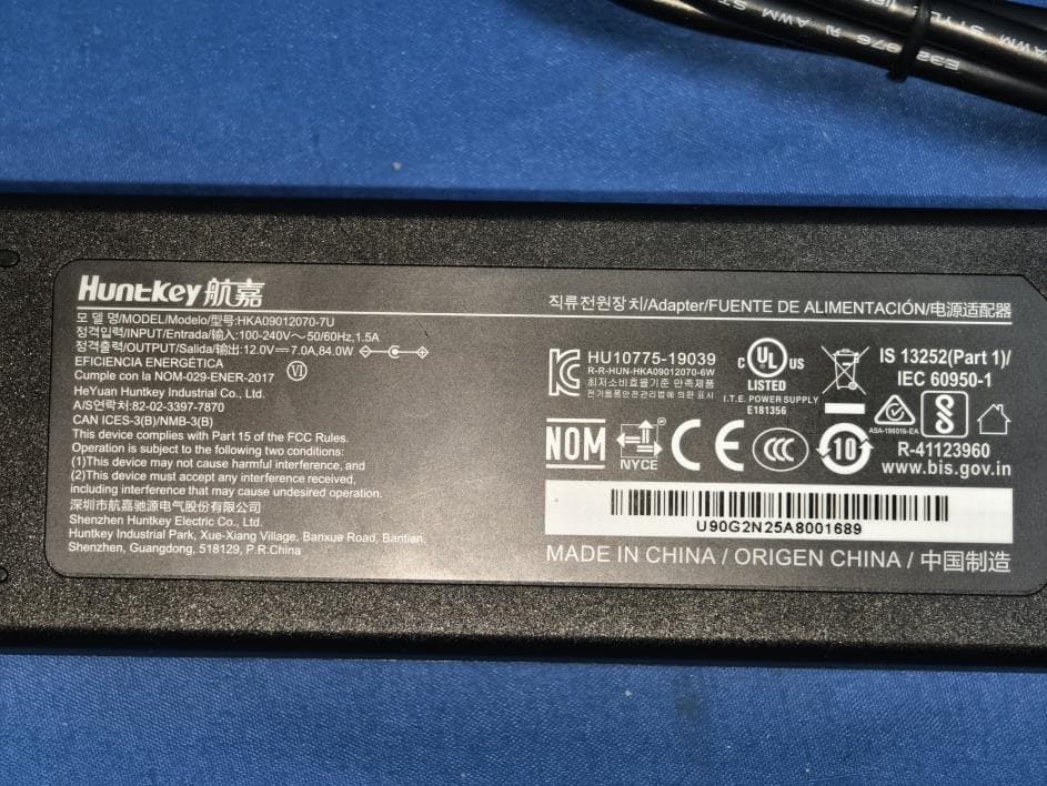 Panel PC - FCC ID 2BUN3-SGE-WQ - DONGGUAN YUEFENG PHOTOELECTRIC CO., LTD