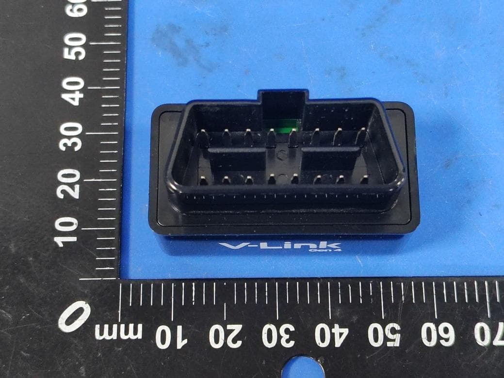 OBD 2-GEN 4.2 - FCC ID 2BUQXVLINK4 - IOT LABS LLC
