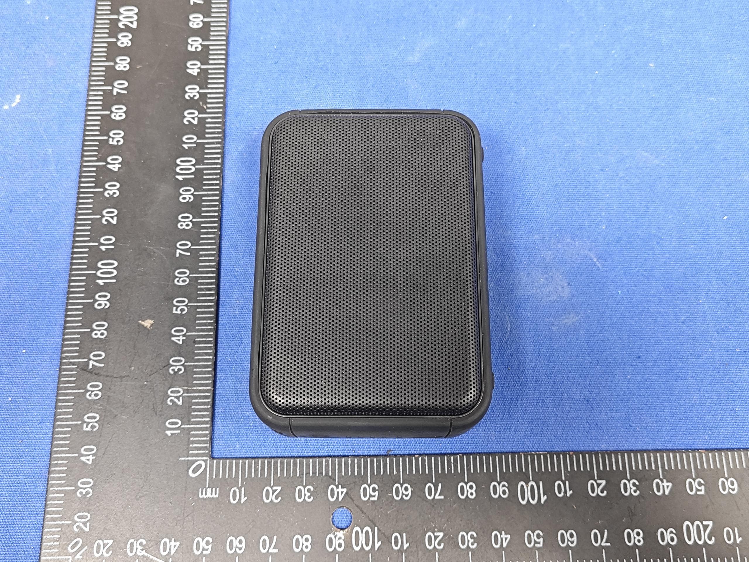 Power bank speaker - FCC ID 2BURF-AV14 - AquaVault Inc.