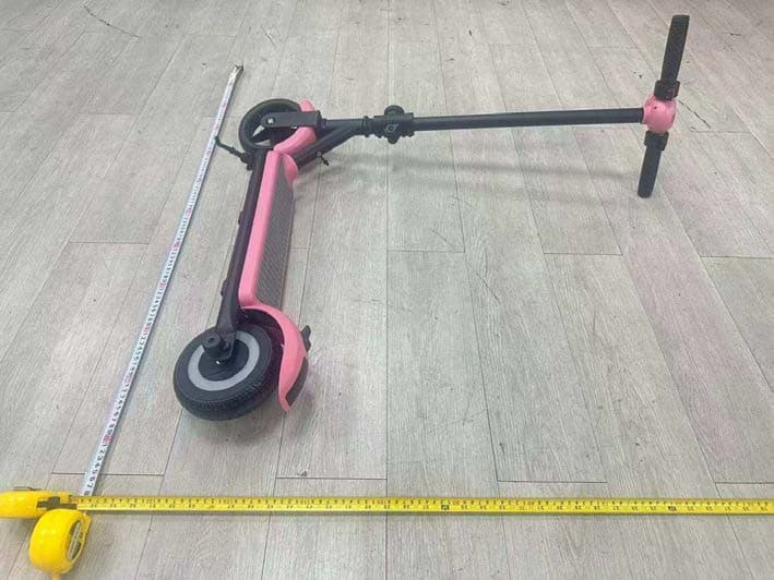 Electric scooter - FCC ID 2BUSC-ES601 - Yongkang Qibu Technology Co., LTD