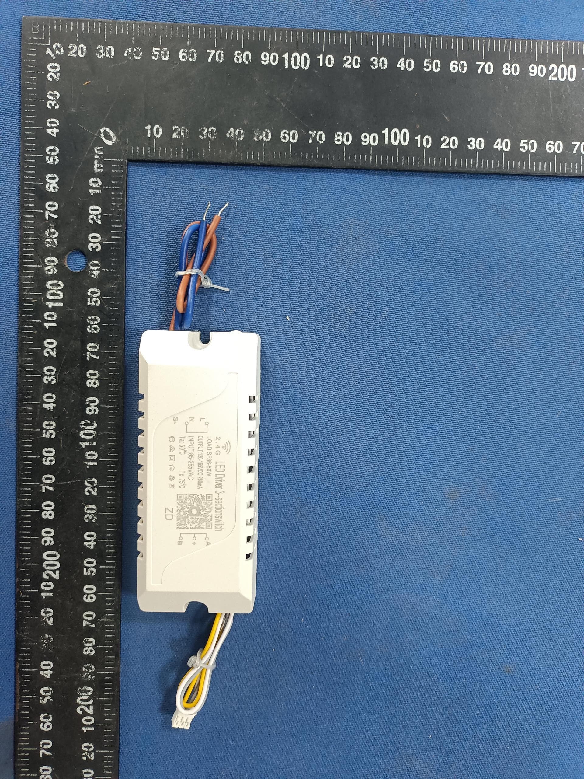 Outdoor Wall Light - FCC ID 2BUT4-JY-WL-01 - Zhongshan Jieyao Lighting Technology Co., Ltd.