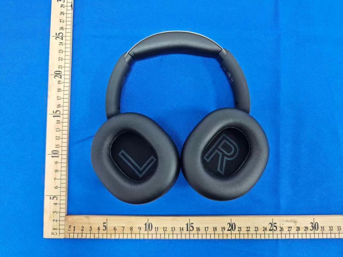 Wireless Headphones - FCC ID 2BUZQ-WH306A - SHENZHEN KVIDIO SMART TECHNOLOGY COMPANY LIMITED
