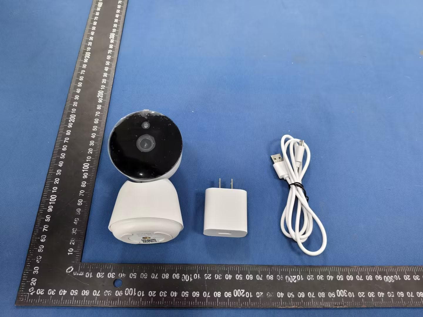 Smart Gateway PTZ Camera - FCC ID 2BVHG-JB-SC-C1 - Shenzhen Jianbao Technology Co., Ltd.