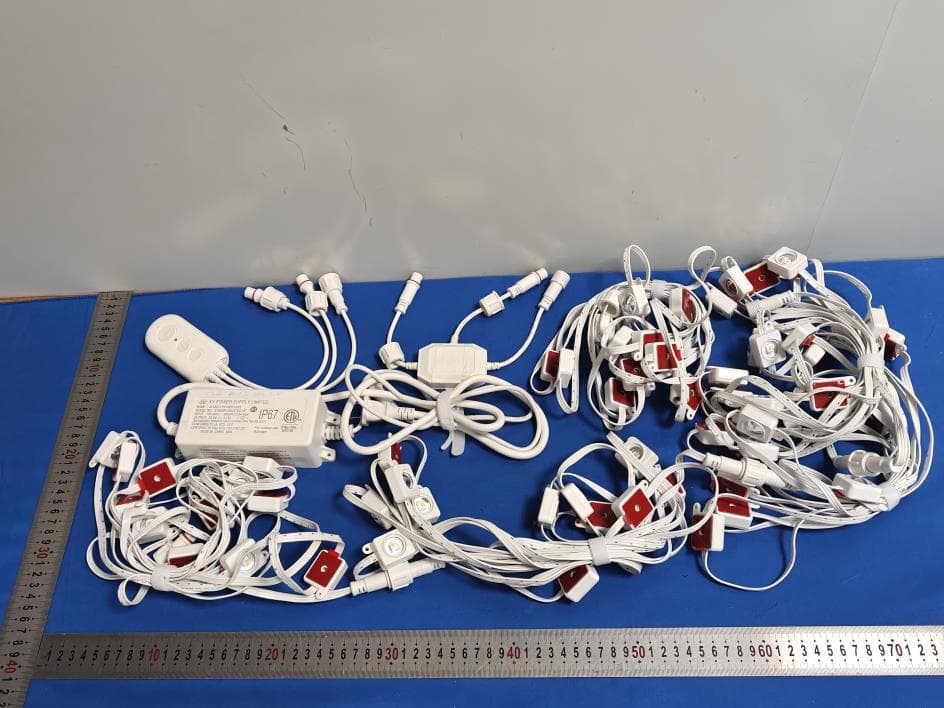 TS2 Signal Splitter - FCC ID 2BW97-TS-2 - SHENZHEN JINDIANZHIGUANG LIGHTING CO., LTD