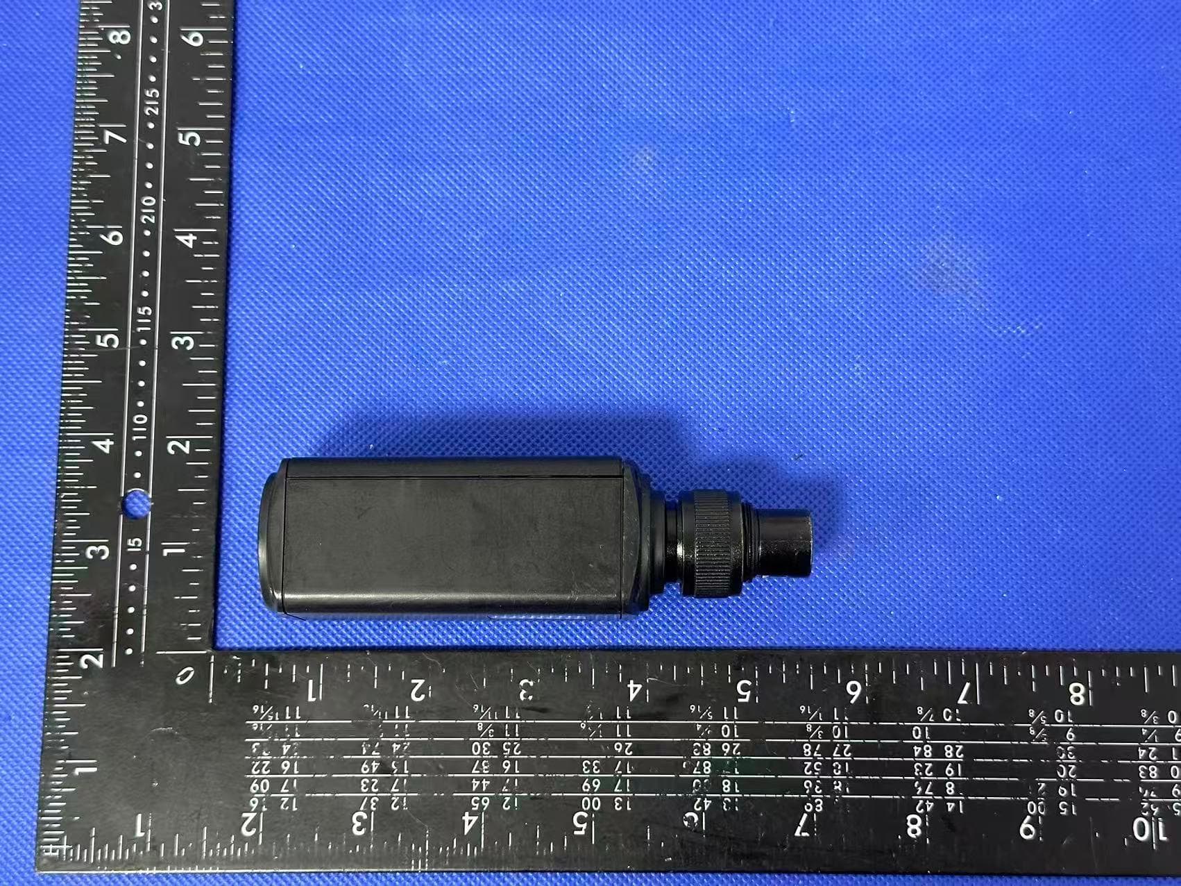 Digital UHF Wireless System - FCC ID 2BW9H-DTT228-P - infoSVC Co., Ltd