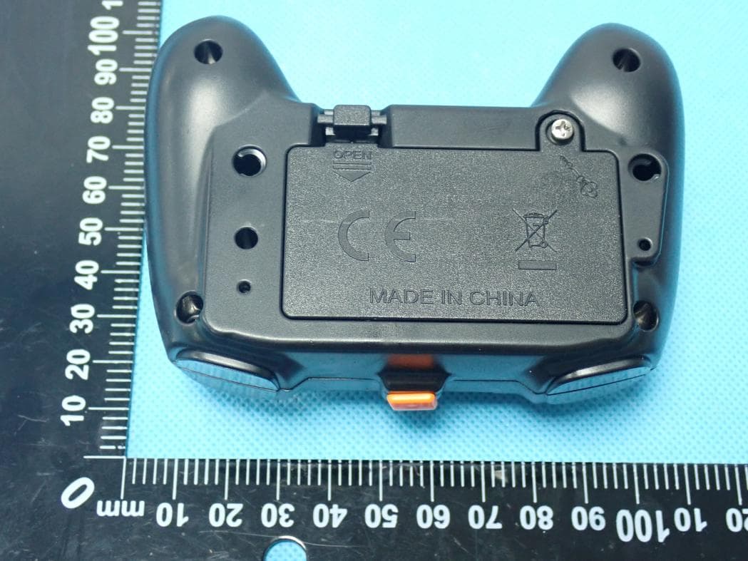 RC Car - FCC ID 2BWCR-DL188 - Shantou Dilun Technology Co., Ltd.