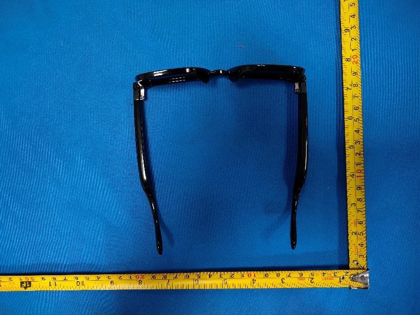 Ai smart glasses - FCC ID 2BWRJ-GM7-A1 - Ningbo Hanshi Technology Co., Ltd.