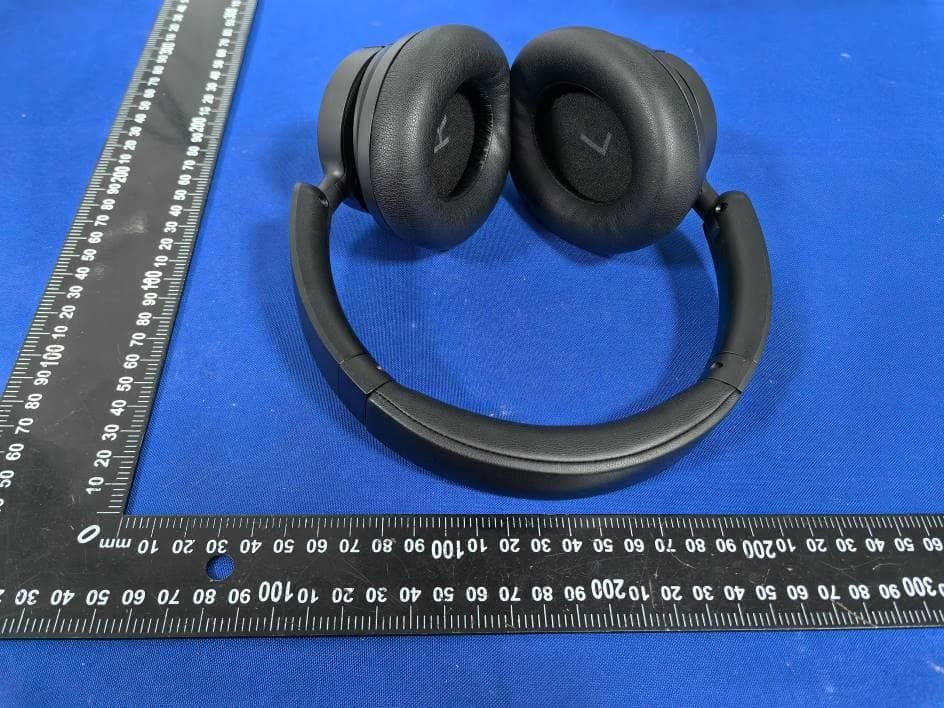 Noise Cancelling Wireless Bluetooth Headphones - FCC ID 2BWUN-H10 - Shenzhen Jiuzhou Electronics Co., Ltd.