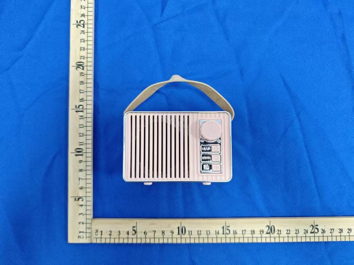 Tote Vintage Speaker - FCC ID 2BXHD-DZ-022 - Huobao Industry (Shenzhen) Co., Ltd.