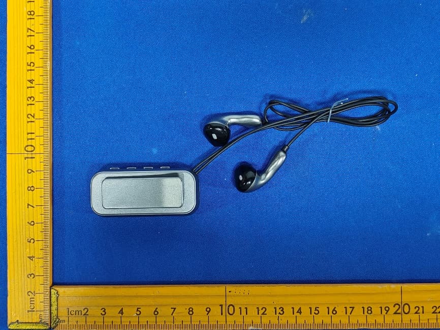 wireless headset - FCC ID 2BYAW-M62 - Foshan Nanhai Duomoer Electronics Trading Co., Ltd.