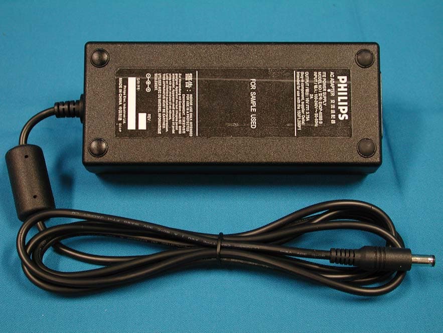 LCD TV - FCC ID A3KM135 - Philips Electronics Industries (Taiwan) Ltd