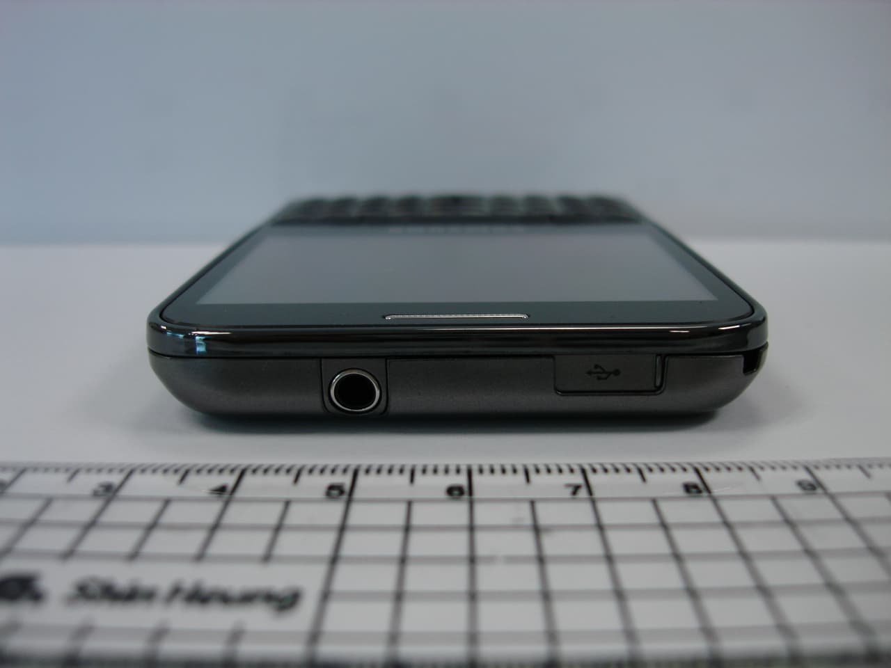 Cellular/ PCS GSM Phone with WLAN and Bluetooth - FCC ID A3LGTB7510 - Samsung Electronics Co Ltd
