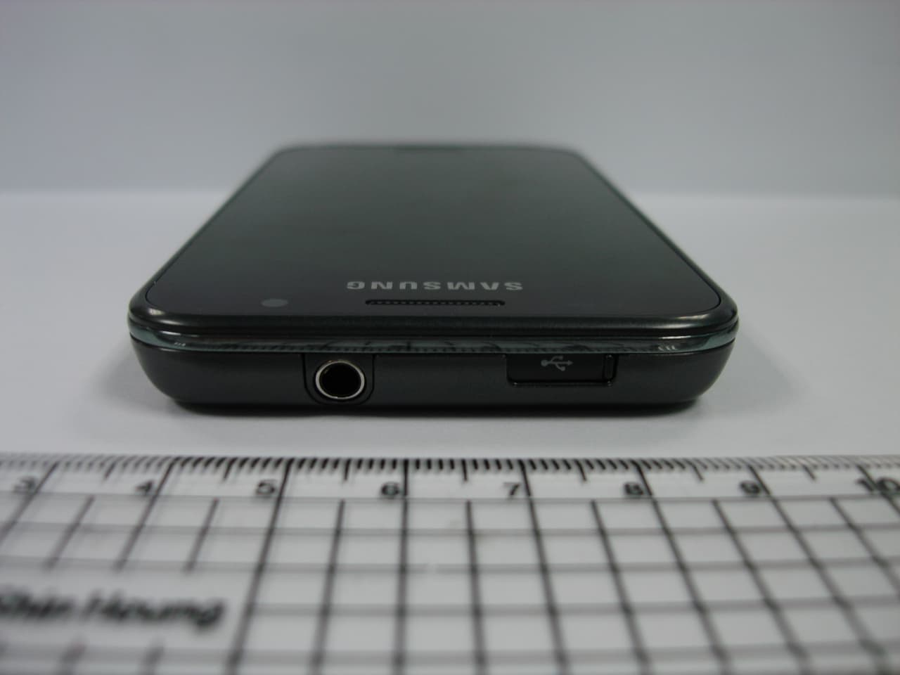 Cellular/PCS GSM/EDGE and PCS WCDMA Phone with WLAN and Bluetooth - FCC ID A3LGTI9003 - Samsung Electronics Co Ltd