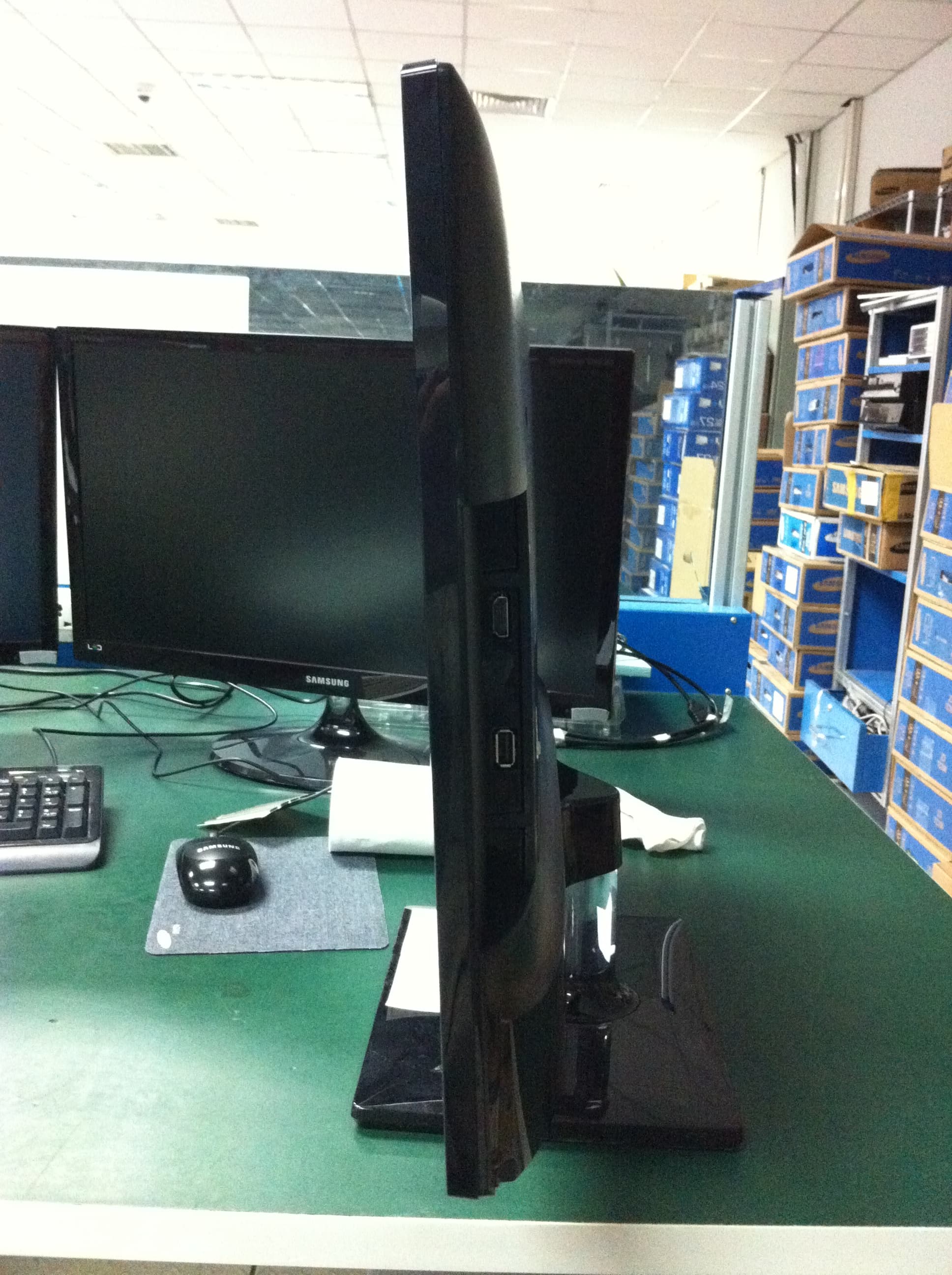 LCD monitor - FCC ID A3LLT27C730 - Samsung Electronics Co Ltd