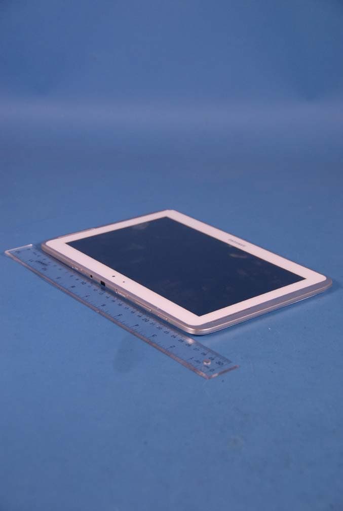 Portable Tablet Computer with Multi-band WCDMA, GSM, WLAN and Bluetooth - FCC ID A3LSHVE230S - Samsung Electronics Co Ltd
