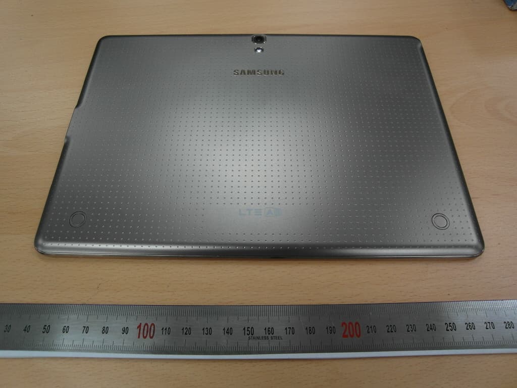 GSM/WCDMA/LTE Tablet + Bluetooth, DTS/UNII a/b/g/n/ac and ANT+ - FCC ID A3LSMT805KOR - Samsung Electronics Co Ltd